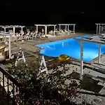 Corboli Utimio Apartamento *