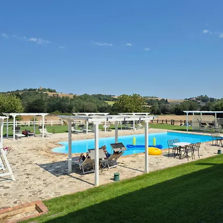 Corboli Utimio Lägenhet Todi